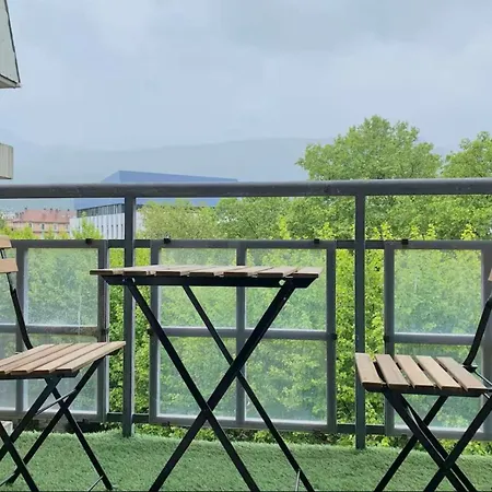 Apartment Felix • Avec Balcon • Parking • Wifi • Tram B A Proximite